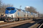 "California Zephyr" rolls west into the station